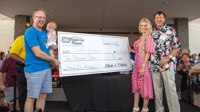 Mark Pieloch gives away $10,000 to active military