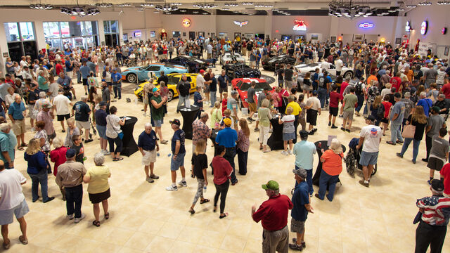 Crowds gathering at Veteran's Day Open House