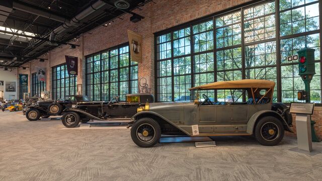 Visit to the Brumos Collection