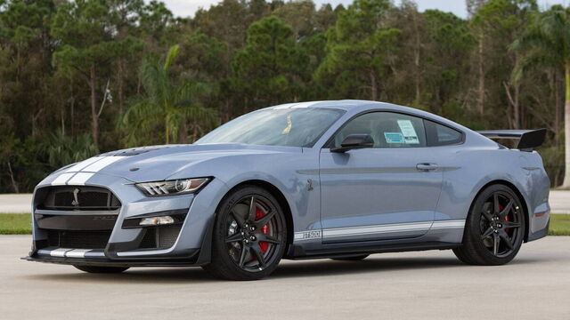 2022 Ford Shelby Mustang GT500 Heritage Edition