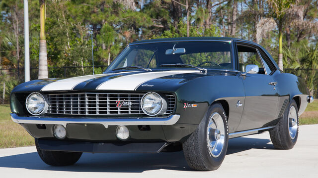 1969 Chevrolet Camaro Z/28 in Fathom Green